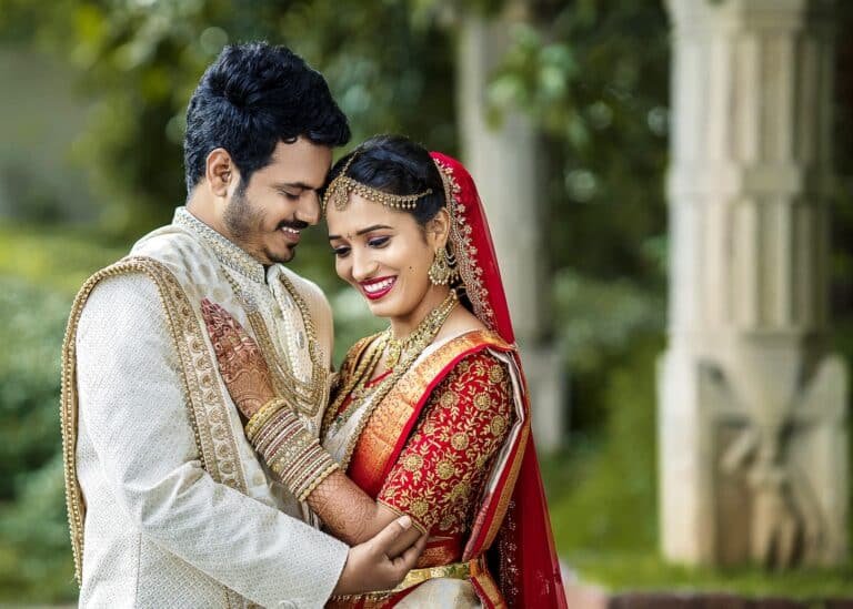 Dreamy engagement couple shoot at scenic outdoor spot